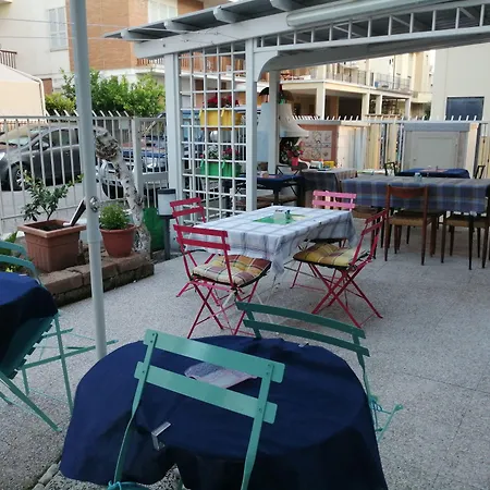 Galletto Nocleg ze śniadaniem Porto San Giorgio